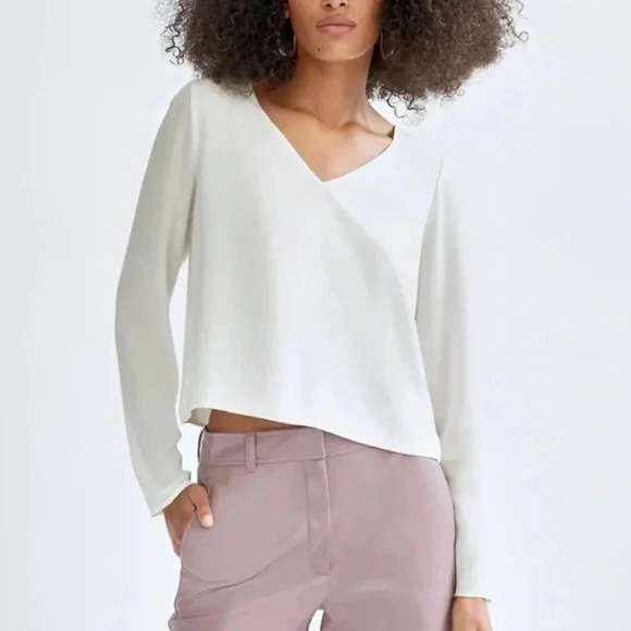 Aritzia Tops - Aritzia Babaton Murphy Long Sleeve V-Neck Blouse | Size XS Dusty Pink